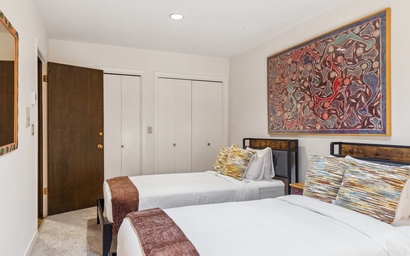 Teton Shadows Granite D 31