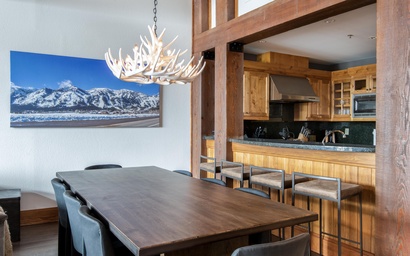 Crystal Springs 405 8