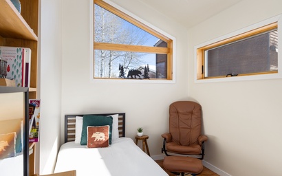 Teton Shadows Granite F 12