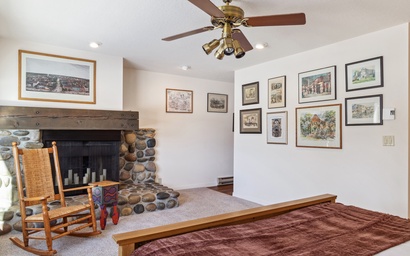 Teton Shadows Granite D 23