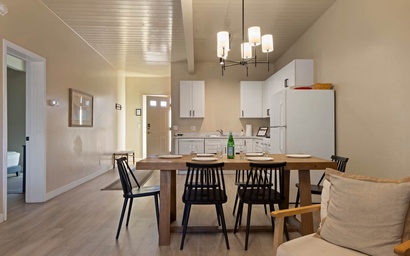 Town Square Lodge 8 11