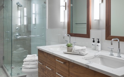 One Town Hill 200 10