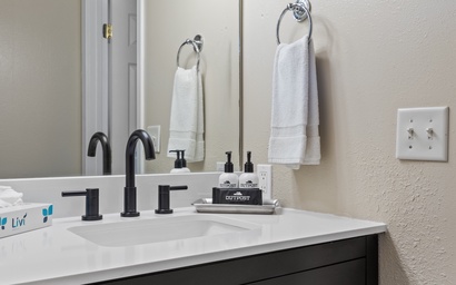 Town Square Lodge 7 13