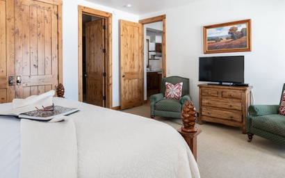 Granite Canyon at Teton Pines 13