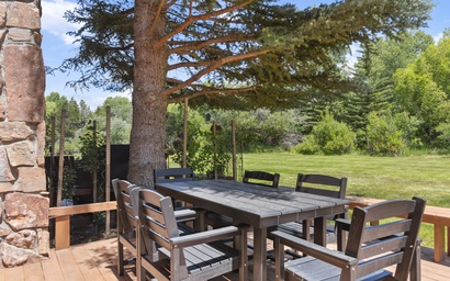 Teton Shadows St. John B 32