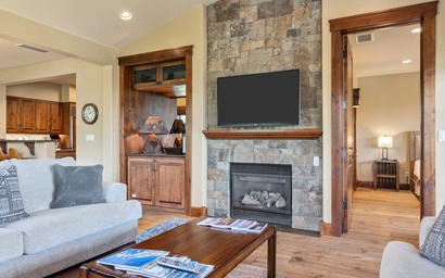 Grand View 3240 3
