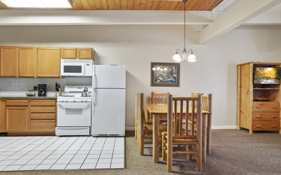 Town Square Lodge 9 5