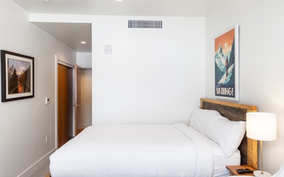 One Town Hill 302 23