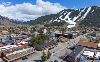 Town Square Lodge 11 23