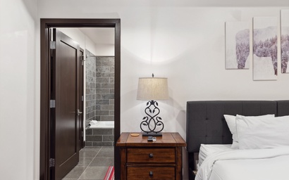 Pearl at Jackson 205 25