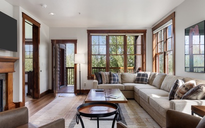 Grand View 3220 3