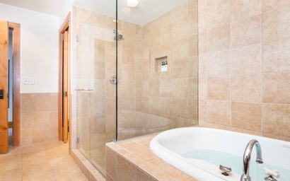 Crystal Springs 305 15