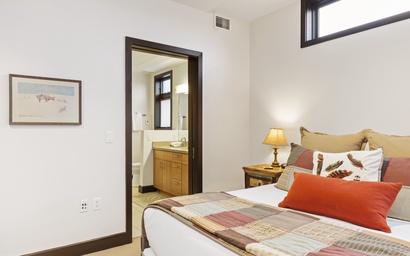 Pearl at Jackson 202 15