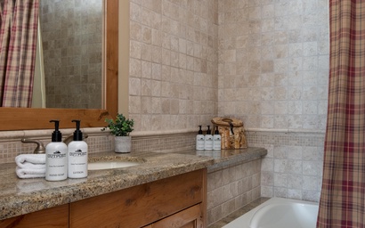 Granite Canyon at Teton Pines 20