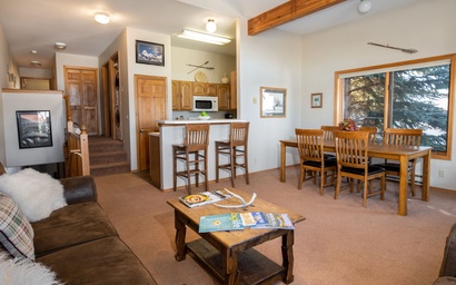 Grand Vista 423 2