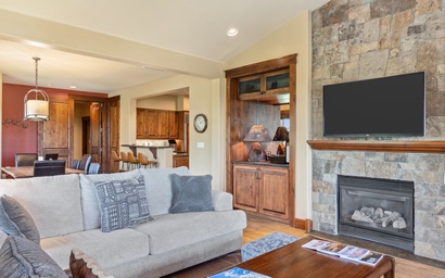 Grand View 3240 4