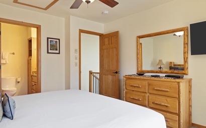 Clark's Knoll 371 31