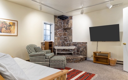 Teton Shadows Granite F 28