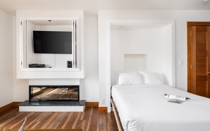 Sleeping Indian E3 9