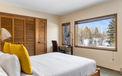 Teton Shadows Shoshone D 30