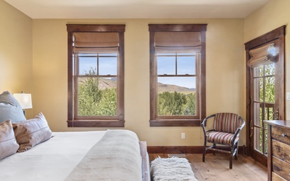 Grand View 3240 30