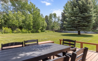 Teton Shadows St. John B 30