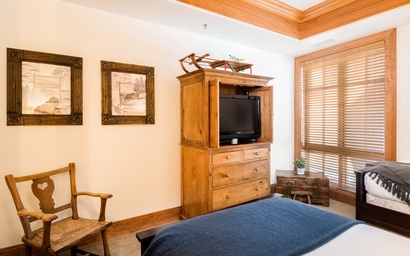 Crystal Springs 305 19