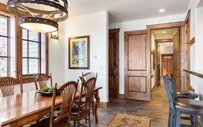Grand View 5240 9
