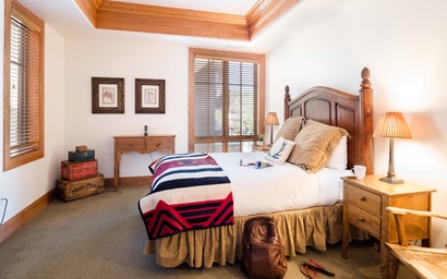 Crystal Springs 305 16