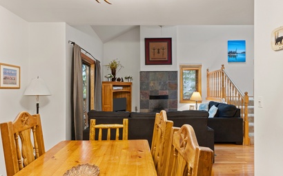 Clark's Knoll 367 7