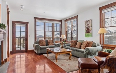 Grand View 331