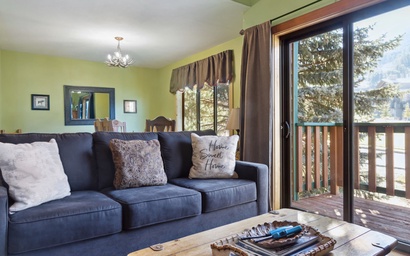 Clark's Knoll 367 7