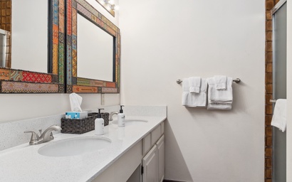 Teton Shadows Granite D 36