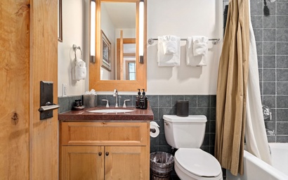 Crystal Springs 404 19