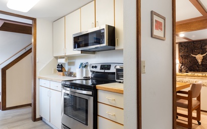 Teton Shadows Rimrock C 12