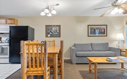 Town Square Lodge 4 2