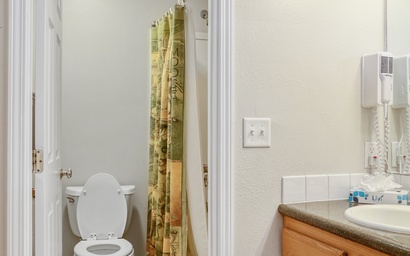 Town Square Lodge 10 11