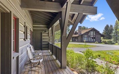 Golf and Tennis Cabin 5870 34