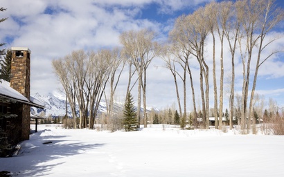 Golf and Tennis Cabin 5870 30