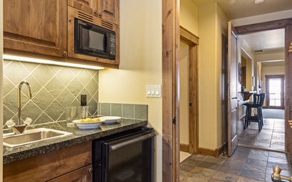 Grand View 494 33