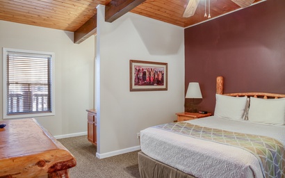 Town Square Lodge 11 8