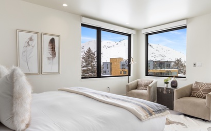 One Town Hill 301 21