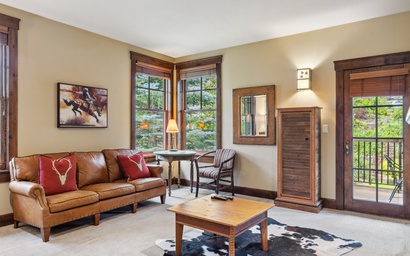 Grand View 3240 41