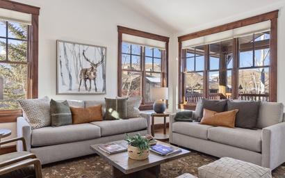 Grand View 3230