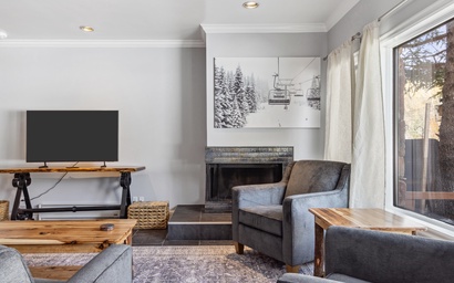 Teton Shadows St. John B 4