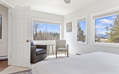 Teton Shadows South Teton F 17