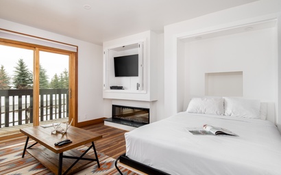 Sleeping Indian E3 10