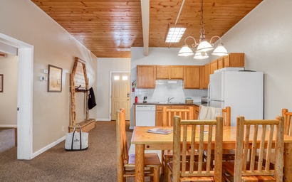 Town Square Lodge 10 5