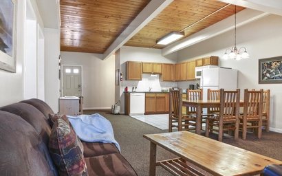 Town Square Lodge 9 2