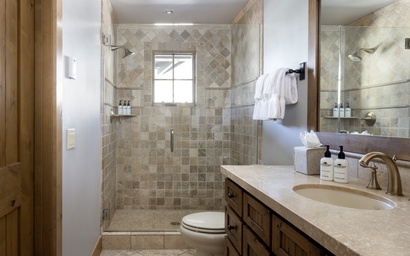 Golf and Tennis Cabin 5870 17